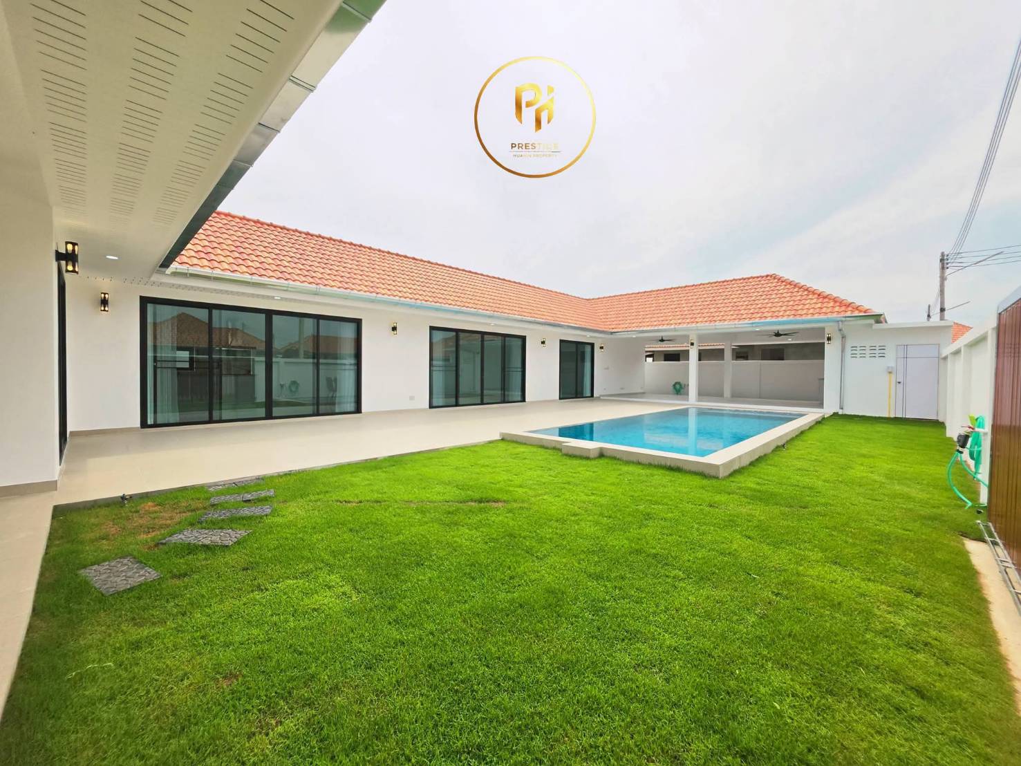 JA9-H28 House ✨️